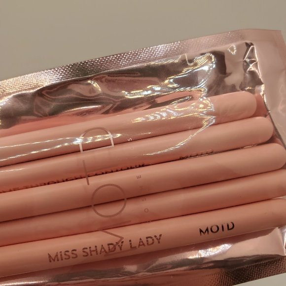π¦5/$25 MOTD COSMETICS In A Blush Blending Eye Brush Set NEW - Picture 3 of 7